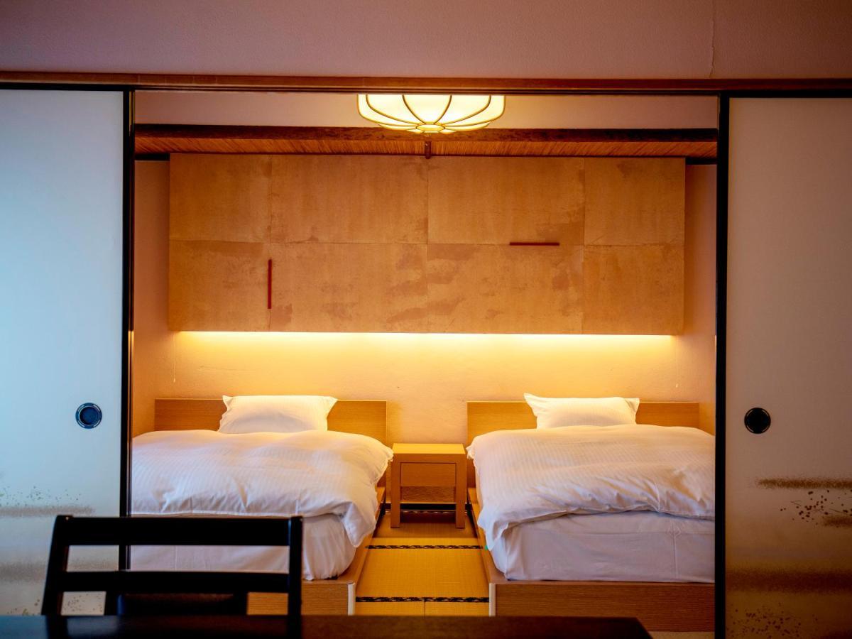 Wakamatsu Yugawarasekitei Hotel Bagian luar foto