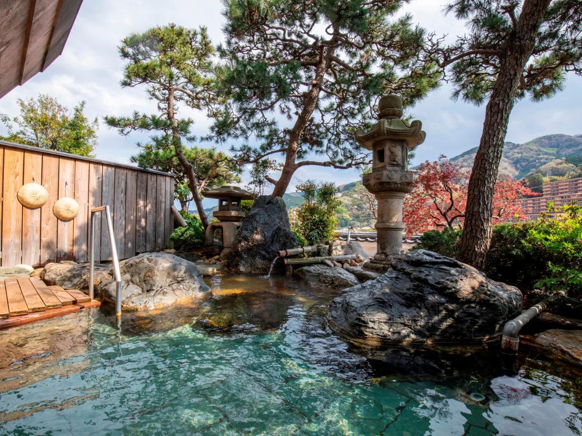 Wakamatsu Yugawarasekitei Hotel Bagian luar foto