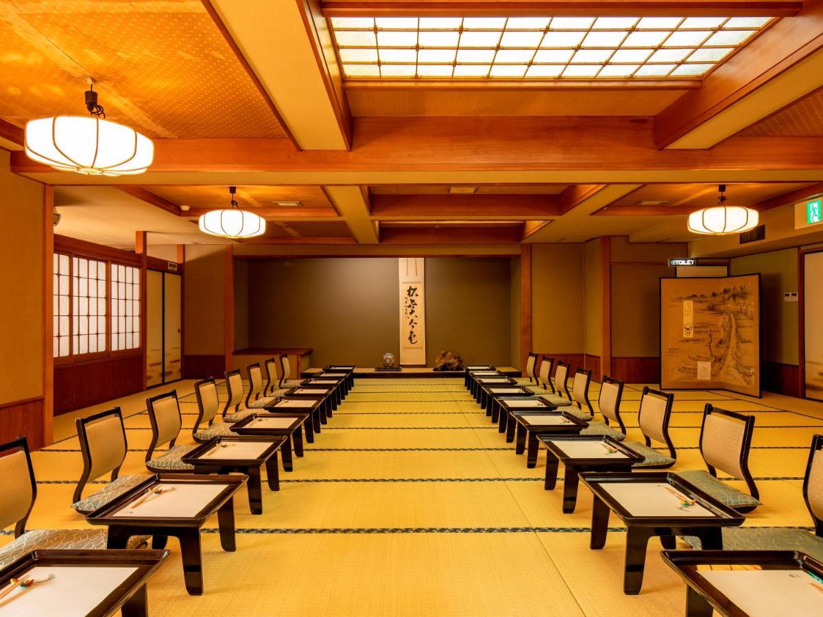 Wakamatsu Yugawarasekitei Hotel Bagian luar foto