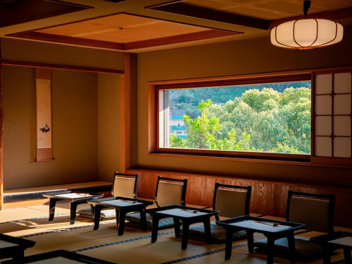 Wakamatsu Yugawarasekitei Hotel Bagian luar foto