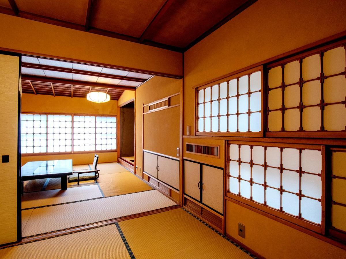 Wakamatsu Yugawarasekitei Hotel Bagian luar foto