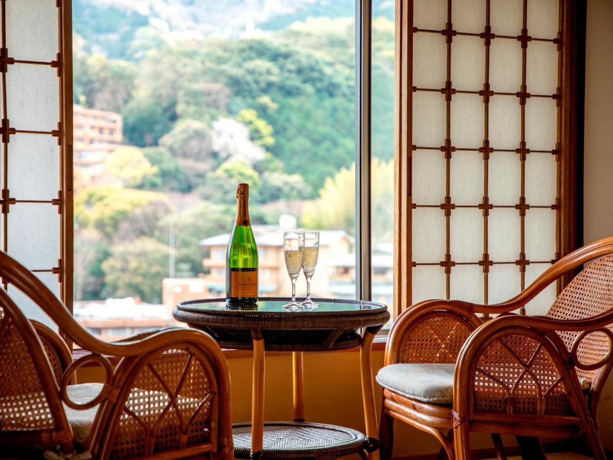 Wakamatsu Yugawarasekitei Hotel Bagian luar foto