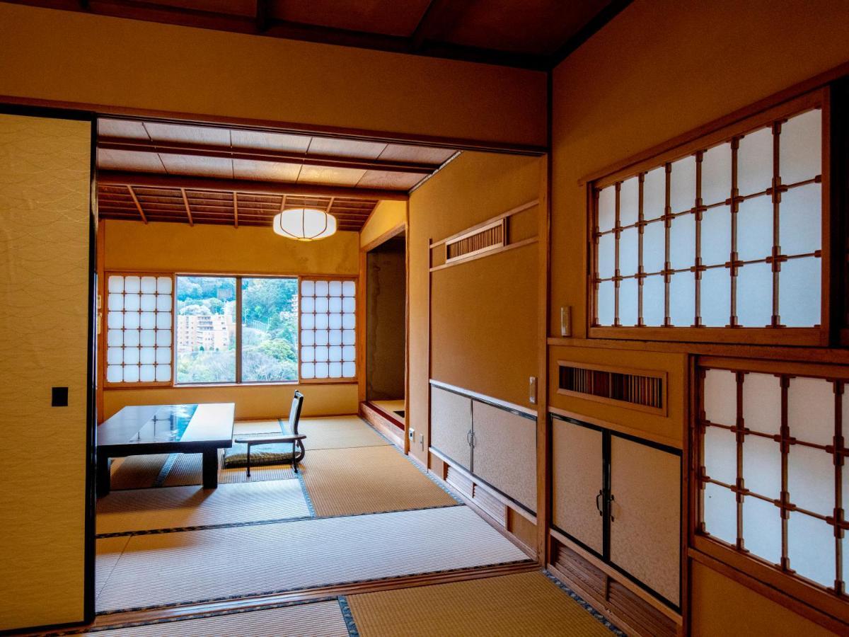 Wakamatsu Yugawarasekitei Hotel Bagian luar foto
